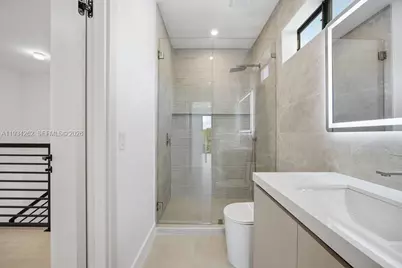 1319 NE 13th Ave, Fort Lauderdale, FL 33304 - Photo 39