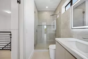 1319 NE 13th Ave, Fort Lauderdale, FL 33304 - Photo 39