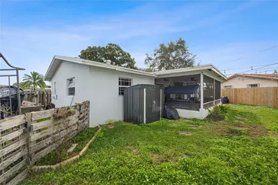 11301 NW 32nd Pl, Sunrise, FL 33323 - Photo 5