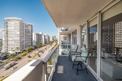 5601 Collins Ave #1019, Miami Beach, FL 33140 - Photo 13