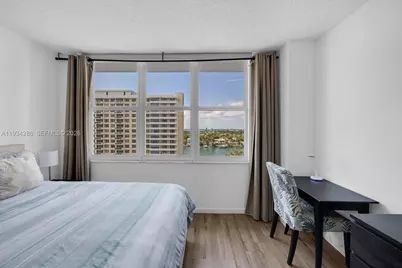 5601 Collins Ave #1019, Miami Beach, FL 33140 - Photo 27