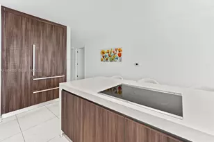 851 NE 1st Ave, Miami, FL 33132 - Photo 9