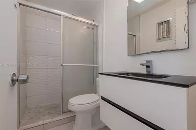 1560 NE 127th St #113, North Miami, FL 33161 - Photo 11