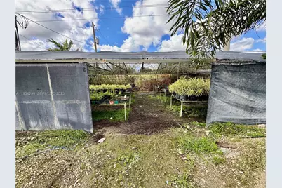 32800 SW 202nd Ave, Homestead, FL 33034 - Photo 11
