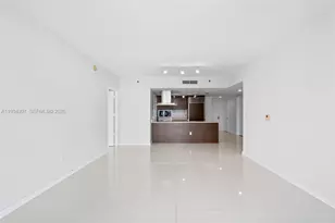 495 Brickell Ave, Miami, FL 33131 - Photo 9