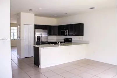 11487 SW 248th Ln, Homestead, FL 33032 - Photo 3