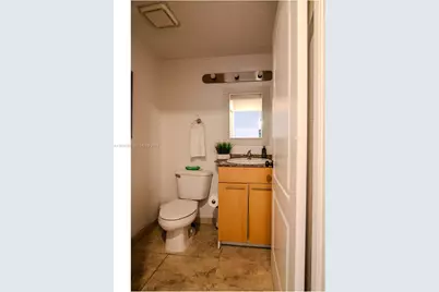 677 NE 24th St #604, Miami, FL 33137 - Photo 7