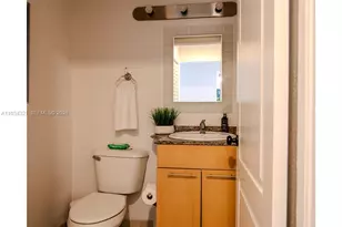 677 NE 24th St, Miami, FL 33137 - Photo 7