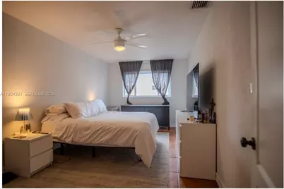 677 NE 24th St #604, Miami, FL 33137 - Photo 17