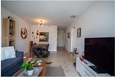 677 NE 24th St #604, Miami, FL 33137 - Photo 21