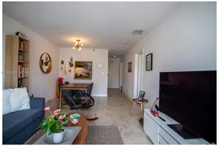 677 NE 24th St, Miami, FL 33137 - Photo 21