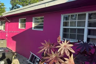 15775 NE 13th Ave, North Miami Beach, FL 33162 - Photo 17