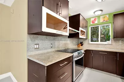 7135 SW 19th Ter, Miami, FL 33155 - Photo 23