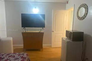 19001 NE 14th Ave, Miami, FL 33179 - Photo 3