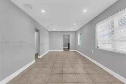 6940 NW 6th Ct, Miami, FL 33150 - Photo 7