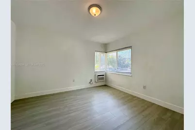 955 Bay Dr #1, Miami Beach, FL 33141 - Photo 15