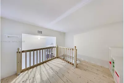 1900 N Bayshore Dr #711, Miami, FL 33132 - Photo 17