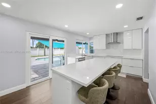 559 NW 70th Way, Margate, FL 33063 - Photo 11