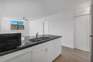 2501 Riverside Dr, Coral Springs, FL 33065 - Photo 11