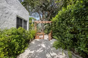 1729 SW 12th St, Miami, FL 33135 - Photo 33