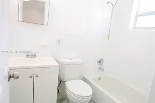 7155 W 14th Ct, Hialeah, FL 33014 - Photo 11