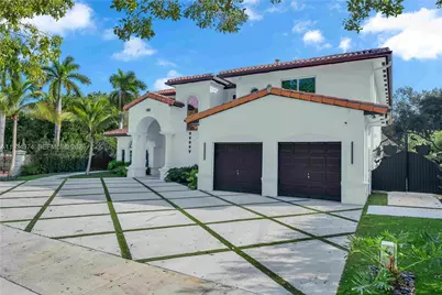 15721 NW 79th Ct, Miami Lakes, FL 33016 - Photo 3