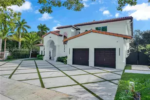 15721 NW 79th Ct, Miami Lakes, FL 33016 - Photo 3