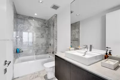1451 Brickell Ave #3702, Miami, FL 33131 - Photo 29