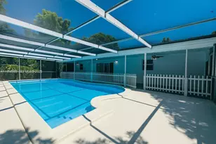 535 NE 158th St, Miami, FL 33162 - Photo 5