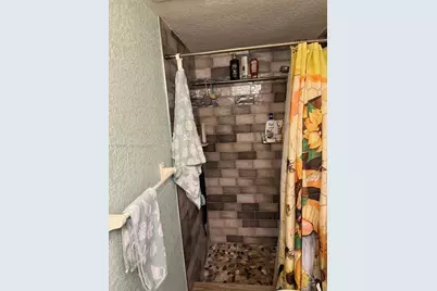 3631 NE 14th Ave, Pompano Beach, FL 33064 - Photo 19