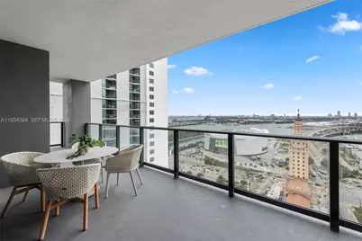 159 NE 6th St #1814, Miami, FL 33132 - Photo 7