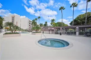 9755 NW 52nd St, Doral, FL 33178 - Photo 19