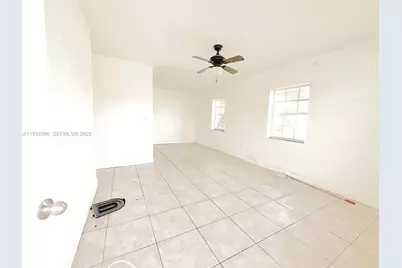 15410 NW 29th Ct #A, Miami, FL 33180 - Photo 3