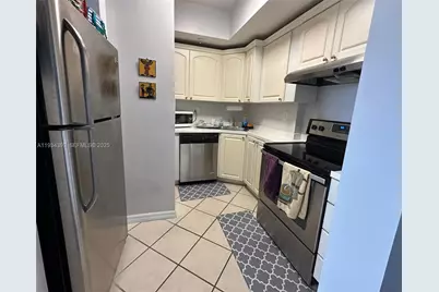 3500 Coral Way #PH-106, Miami, FL 33145 - Photo 5