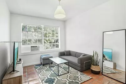 842 Meridian Ave #2A, Miami Beach, FL 33139 - Photo 1