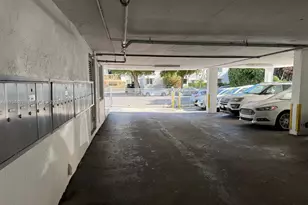 910 Michigan Ave, Miami Beach, FL 33139 - Photo 7