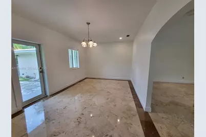 825 Cremona Ave, Coral Gables, FL 33146 - Photo 33