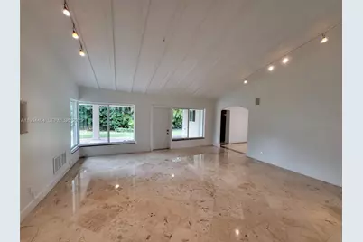 825 Cremona Ave, Coral Gables, FL 33146 - Photo 39