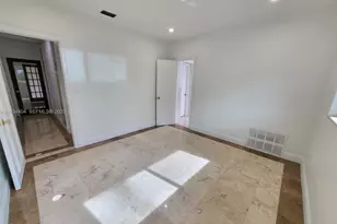 825 Cremona Ave, Coral Gables, FL 33146 - Photo 19