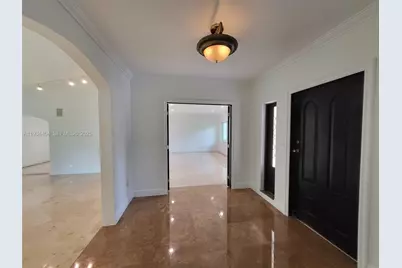 825 Cremona Ave, Coral Gables, FL 33146 - Photo 35