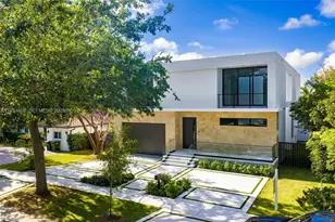 2096 Alamanda Dr, North Miami, FL 33181 - Photo 57