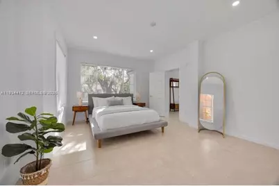 1785 SW 10th St, Miami, FL 33135 - Photo 5