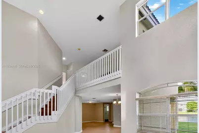 8955 SW 207th St, Cutler Bay, FL 33189 - Photo 7