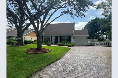 5068 Beechwood Rd, Delray Beach, FL 33484 - Photo 3