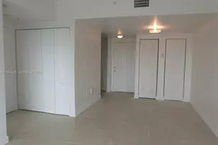 2217 NW 7th St, Miami, FL 33125 - Photo 9