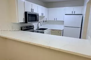 8990 SW 24th St, Miami, FL 33165 - Photo 21