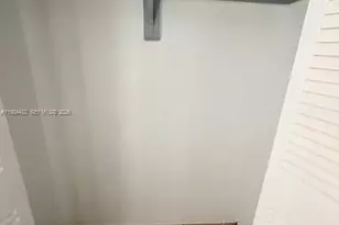 8990 SW 24th St, Miami, FL 33165 - Photo 7