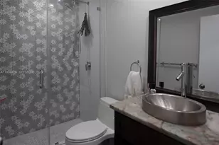 5763 NW 97th Ct, Doral, FL 33178 - Photo 17