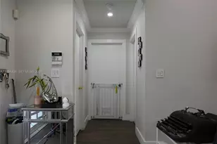 5763 NW 97th Ct, Doral, FL 33178 - Photo 13