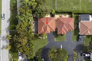 5763 NW 97th Ct, Doral, FL 33178 - Photo 3